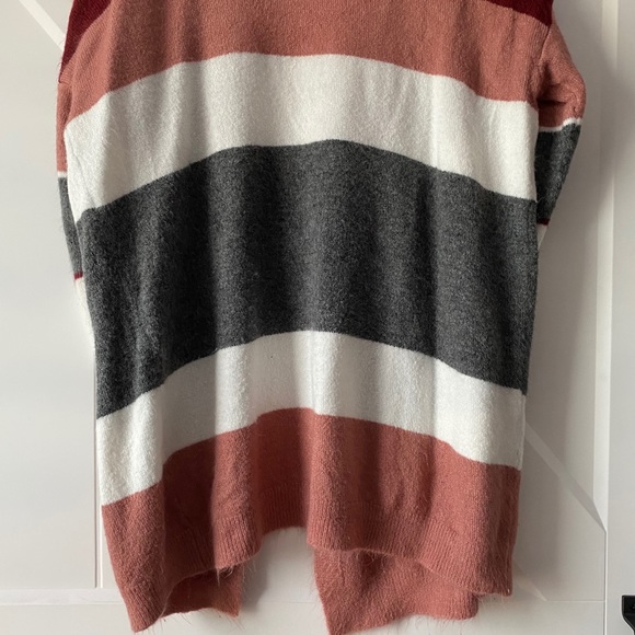 LUMIERE | Cardigan - Picture 8 of 9